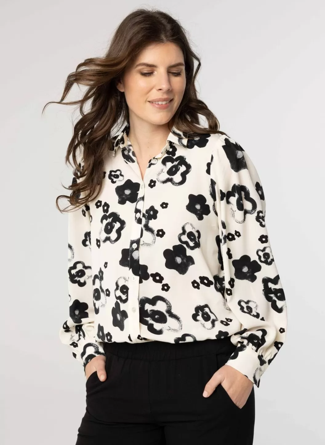 Blouses-Norah Blouse Met Bloemenprint Beige