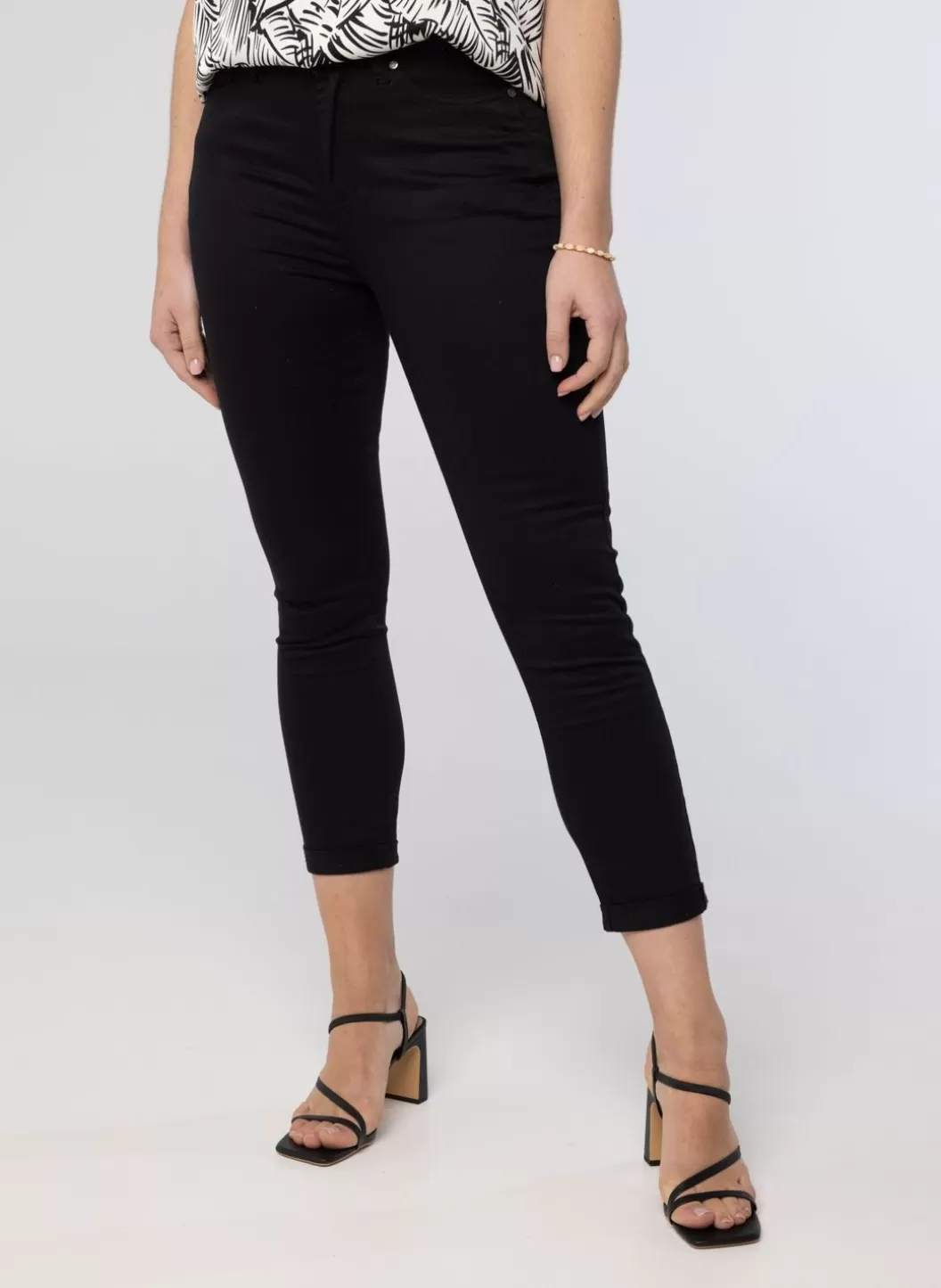 Broeken & Leggings-Norah E Jeans Zwart