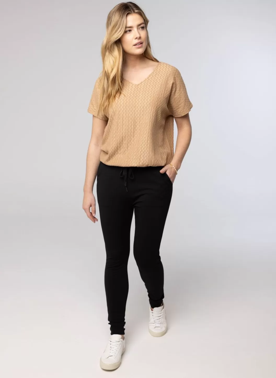 Broeken & Leggings-Norah E Jogger Zwart