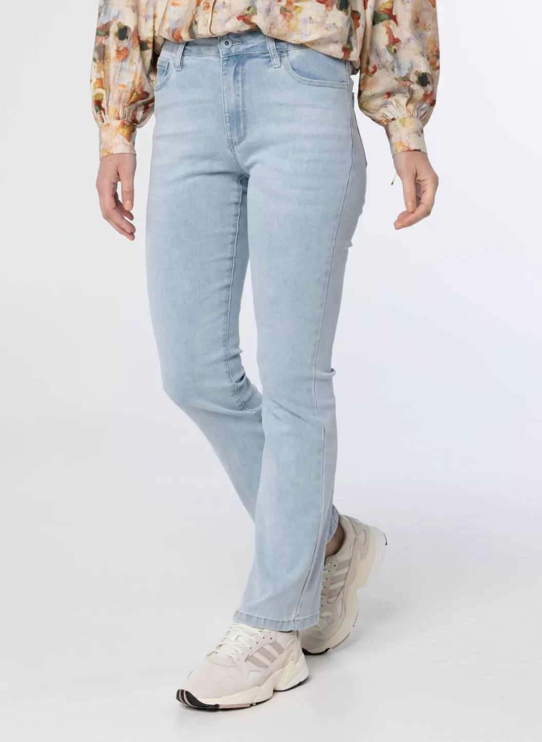 Broeken & Leggings-Norah Licht E Rechte Denim Jeans Blauw