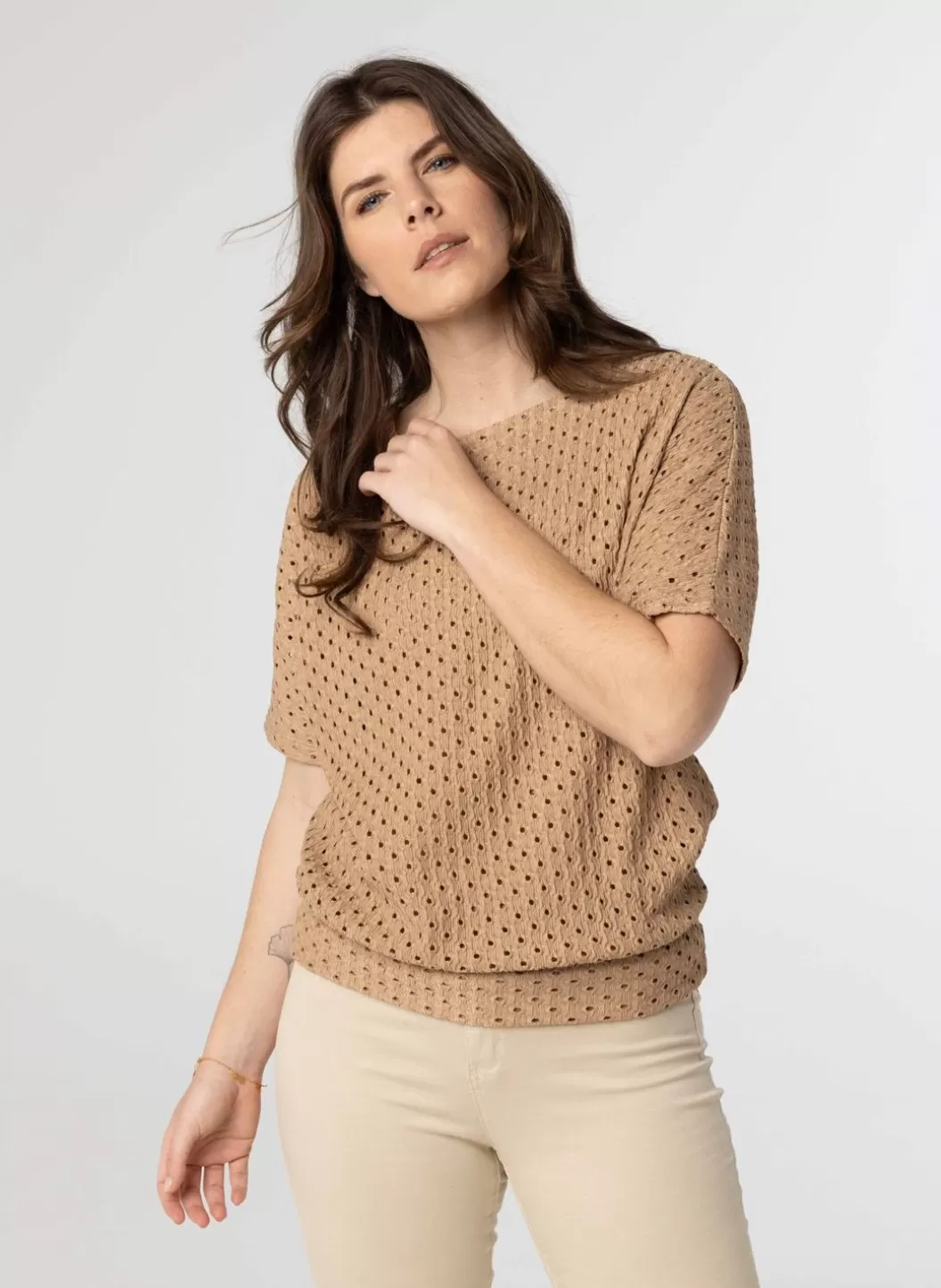 Shirts & Tops-Norah Opengewerkt Shirt Bruin