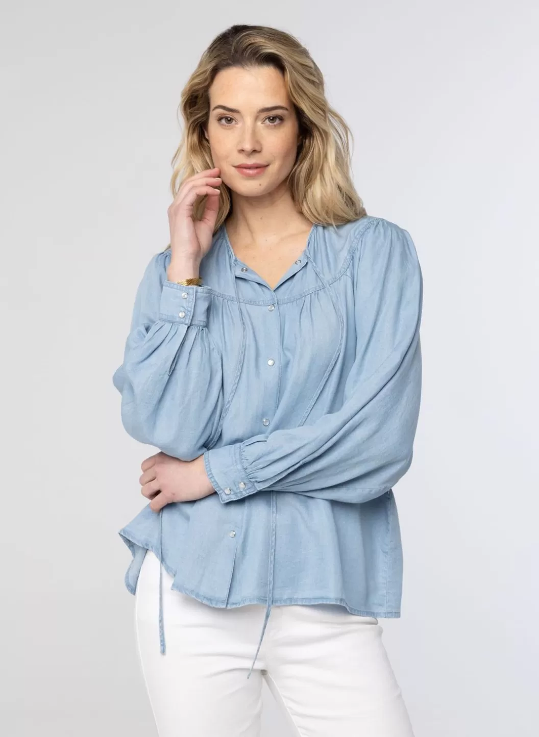 Blouses-Norah Spijkerblouse Blauw