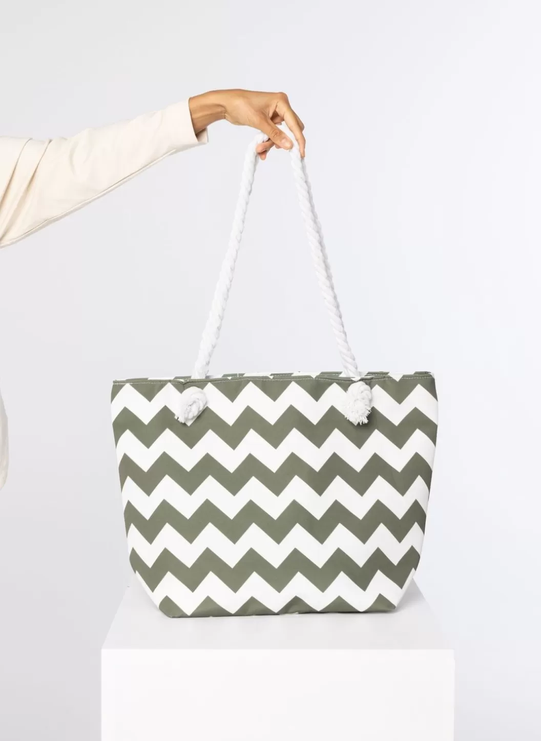 Accessoires-Norah Witte Shopper Groen